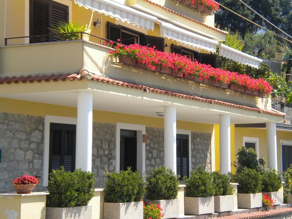 Bed & Breakfast Spigolatrice Sapri Exterior foto